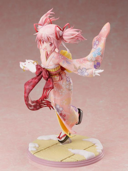 Madoka newest magica figure lot [ON HOLD]