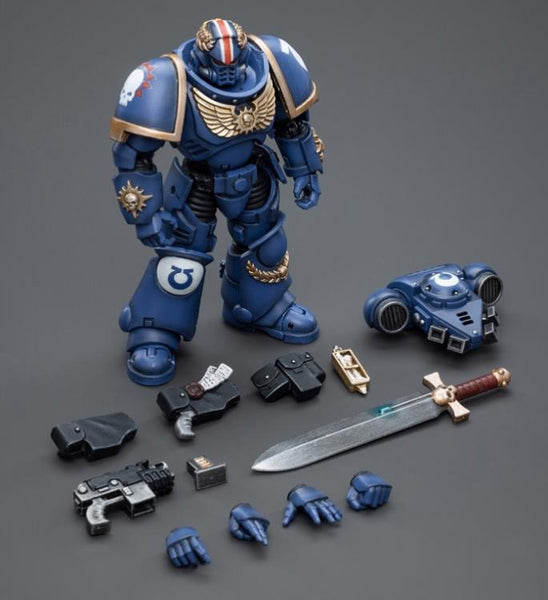 Warhammer 40K Ultramarines Primaris Lieutenant Argaranthe 1/18 Scale Figure