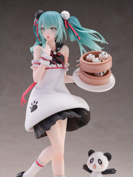 Vocaloid Hatsune Miku Panda Steamed Buns Figure