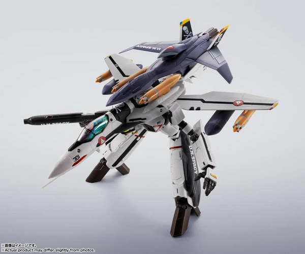 Hi-Metal R Macross Zero: VF-0S Phoenix (Roy Fokker) + QF-2200D-Ghost