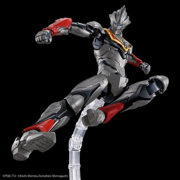 Figure-rise Standard - Ultraman Suit Evil Tiga Action Ver. 1/12 Model Kit