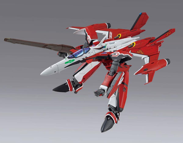 HG Macross Frontier YF-29 Durandal Valkyrie (Saotome Alto) 1/100 Scale Model Kit