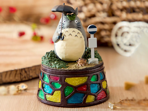 My Neighbor Totoro: Totoro and the Bus Stop Accessory Box