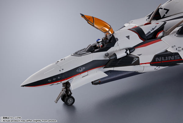 DX Chogokin - Macross Frontier: VF-171EX Armored Nightmare Plus EX (Alto Saotome Use) Revival Ver.