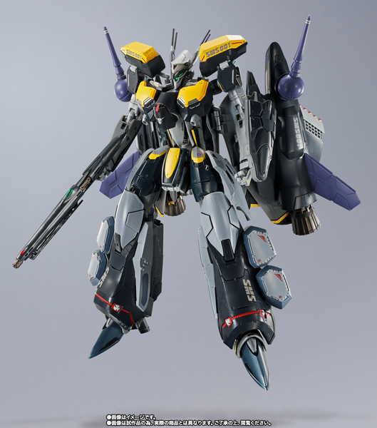 DX Chogokin - Macross Frontier: VF-25S Armored Messiah Valkyrie (Ozma Lee Custom) Revival Ver.