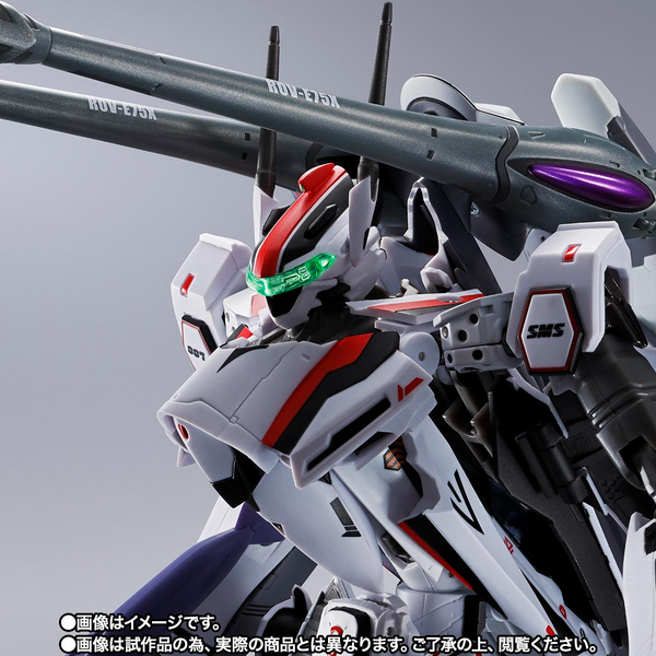 DX Chogokin - Macross Frontier: VF-25F Tornado Messiah Valkyrie (Alto Saotome Use) Revival Ver.