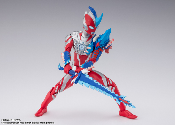 S.H.Figuarts - Ultraman Omega (Rekiness Armor)