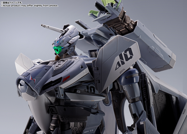 DX Chogokin - Macross Delta: VF-31A Kairos (10th Anniversary)