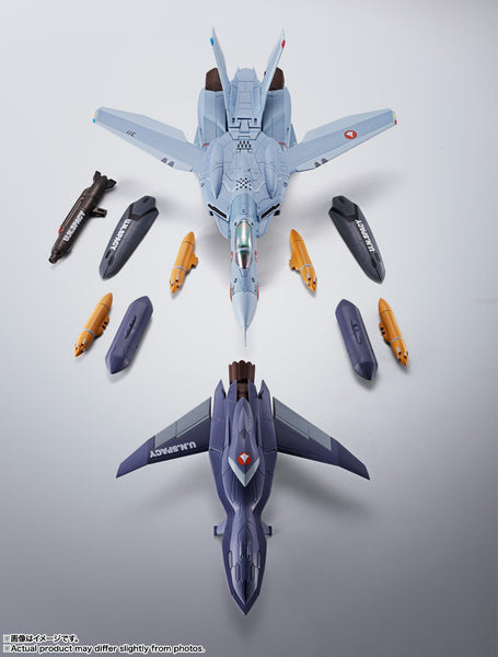 Hi-Metal R Macross Zero: VF-0A Phoenix (Shin Kudo) + QF-2200D-B Ghost