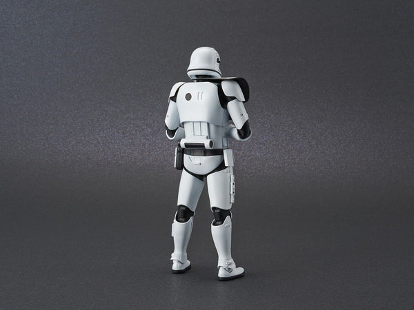 First Order Stormtrooper (Rise of Skywalker) 1/12 Scale Model Kit