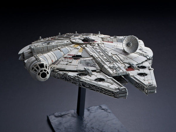 Millennium Falcon (The Rise of Skywalker) 1/144 Scale Model Kit