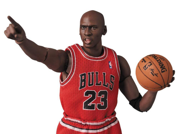 Michael Jordan (Chicago Bulls) MAFEX No. 100