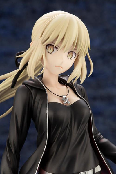 Fate/Grand Order Saber (Altria Pendragon) Casual Ver. 1/7 Scale Figure