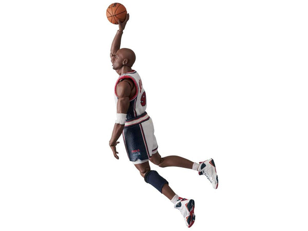 Michael Jordan (1992 Team USA) MAFEX No. 132