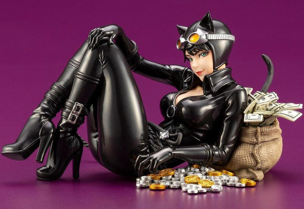 DC Comics: Catwoman Returns Bishoujo Statue