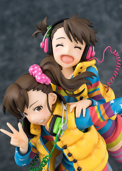 The Idolm@ster Cinderella Girls - Ami Futami & Mami Futami