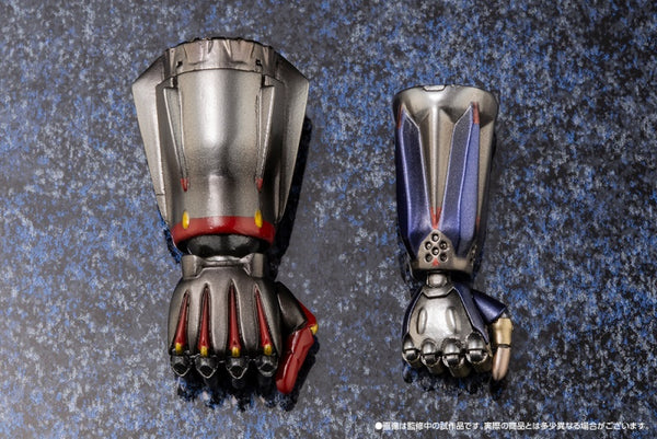 Devil May Cry 5 - Nero ARTFXJ Statue