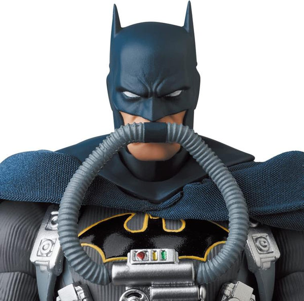Batman Hush: Batman (Stealth Jumper Ver.) MAFEX No. 166