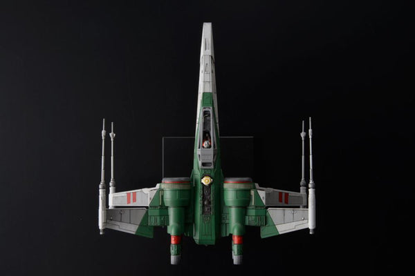 X-Wing Starfighter (Rise of Skywalker) 1/72 Scale Model Kit