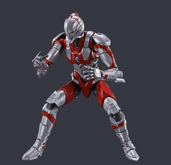 Figure-rise Standard - Ultraman (B Type) Action Ver. 1/12 Model Kit