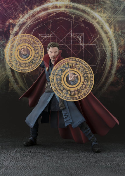 S.H. Figuarts - Doctor Strange & Burning Flame Set
