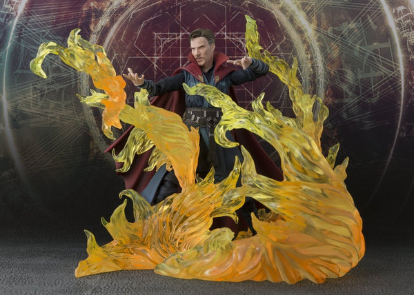 S.H. Figuarts - Doctor Strange & Burning Flame Set