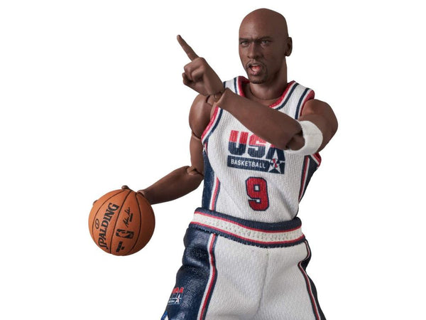 Michael Jordan (1992 Team USA) MAFEX No. 132