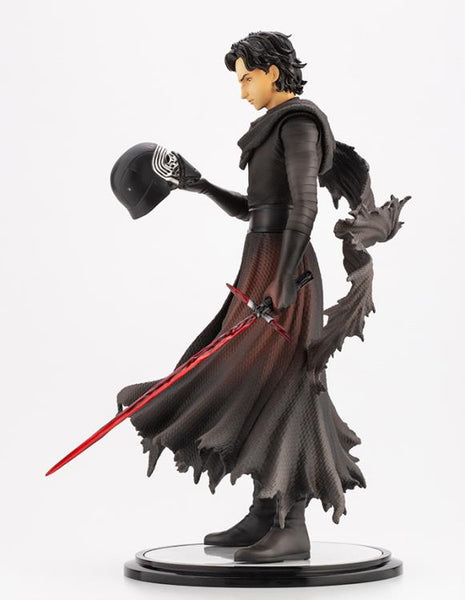 Star Wars - Kylo Ren "Cloaked in Shadows" ARTFX