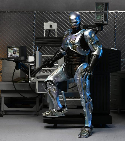 RoboCop - Ultimate Battle Damaged RoboCop with Chair