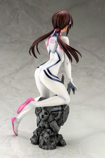 Neon Genesis Evangelion: Mari Makinami Illustrious (White Plugsuit Ver.) 1/6 Statue