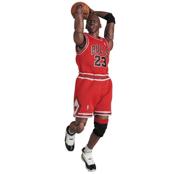 Michael Jordan (Chicago Bulls) MAFEX No. 100