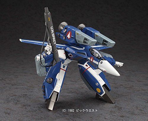 "Macross" VF-1J SUPER VALKYRIE Max & Milia Gerwalk 1/72 Model Kit