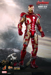 トランプ Avengers AGE OF ULTRON Avengers Age of Ultron: Iron Man Mark XLIII MMS278-D09