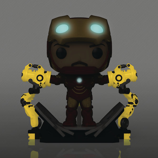 905 Iron Man 2: Iron Man MKIV with Gantry PX GID Deluxe