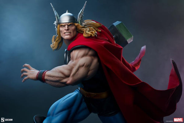 Marvel Premium Format Thor Statue