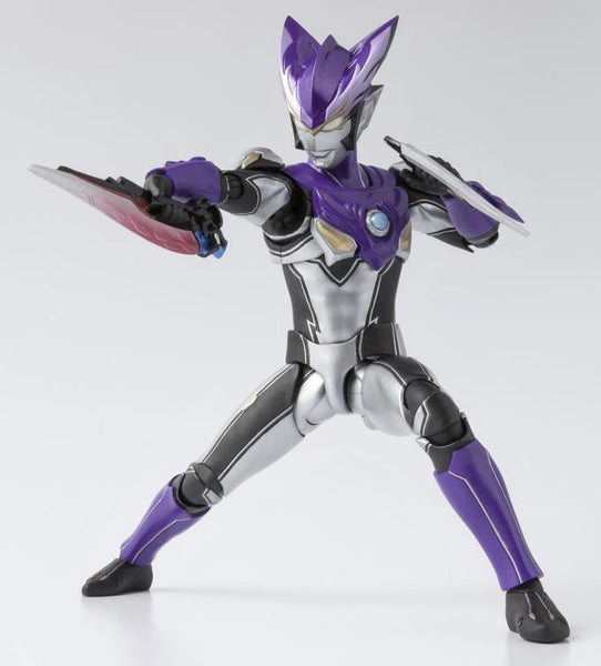 S.H.Figuarts - Ultraman Rosso Wind