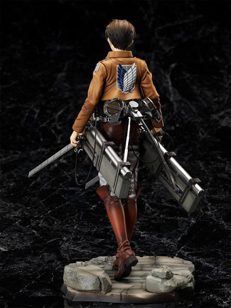 Attack on Titan Eren 1/7 Scale Figure