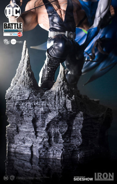 Batman vs Bane Battle 1:6 Diorama - Exclusive