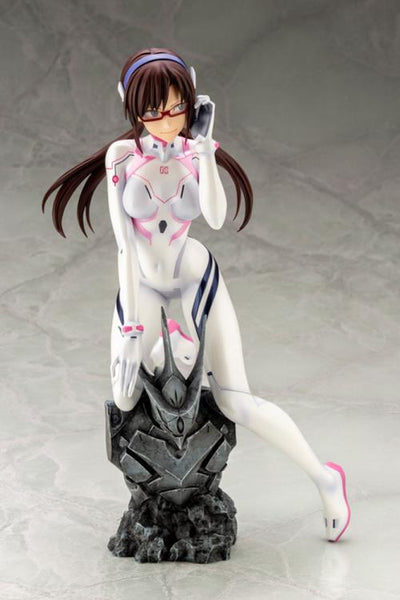 Neon Genesis Evangelion: Mari Makinami Illustrious (White Plugsuit Ver.) 1/6 Statue