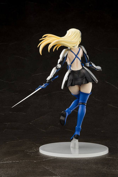DanMachi Sword Oratoria: Princess of Sword Ais Wallenstein 1/8 PVC Figure